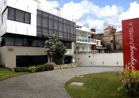 Non refundable rate 20% off Regency Rambla Design Apart Hotel en Montevideo