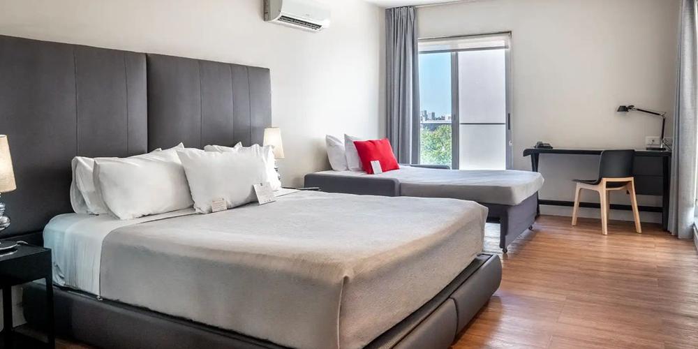 Deluxe Triple Room Regency Way Montevideo Deluxe Triple Room Regency Way Montevideo